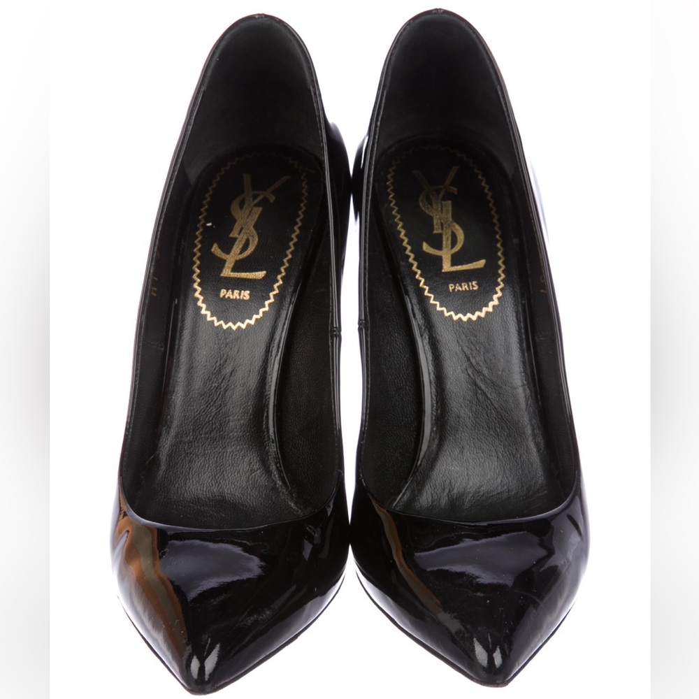 Yves Saint Laurent Patent Leather pointed-toe pumps